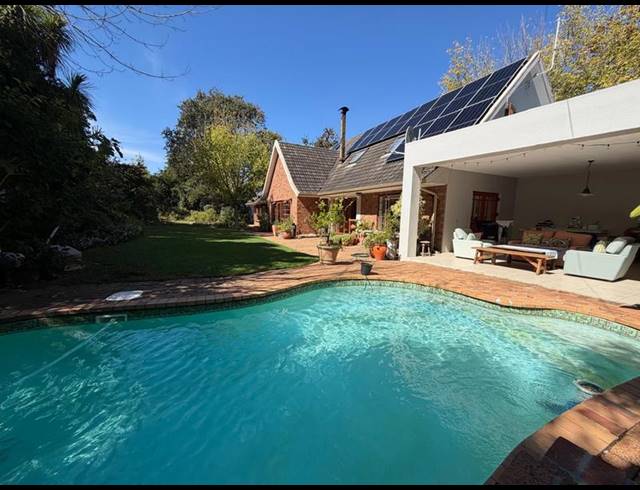 3 BEDROOM PROPERTY TO RENT IN CONSTANTIA UPPER